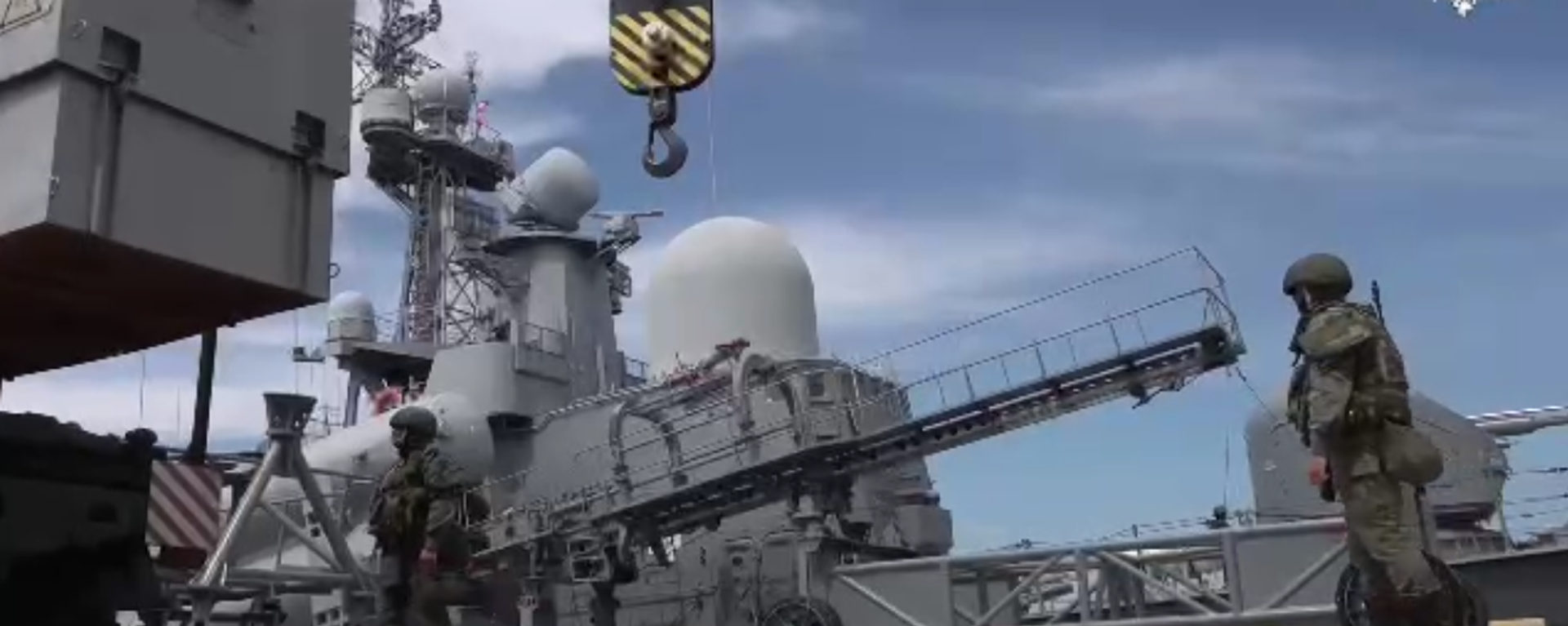 Russia's non-strategic nuclear forces drills with Iskander-M missile - Sputnik International, 1920, 12.06.2024
