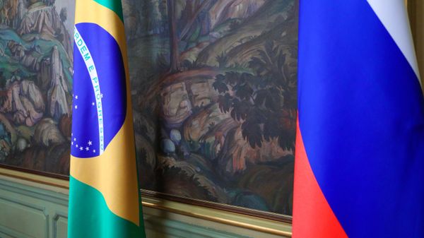 Flags of Brazil and Russia - Sputnik International