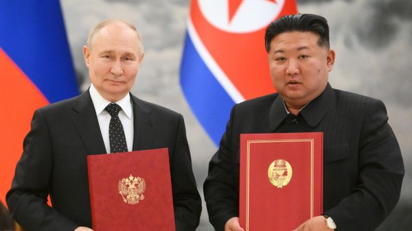 Russian President Vladimir Putin and North Korean leader Kim Jong-un sign a Comprehensive Strategic Partnership Agreement. June 19, 2024. - Sputnik International