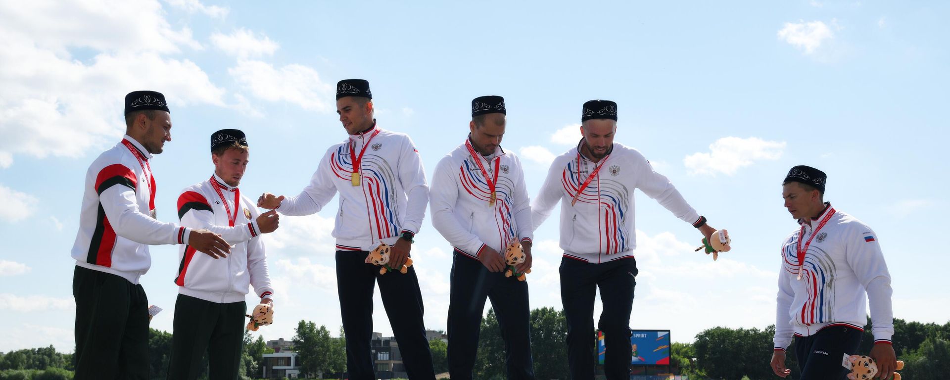 Russian and Belarusian athletes - winners of the BRICS Games in Kazan, June 20, 2024. - Sputnik International, 1920, 20.06.2024