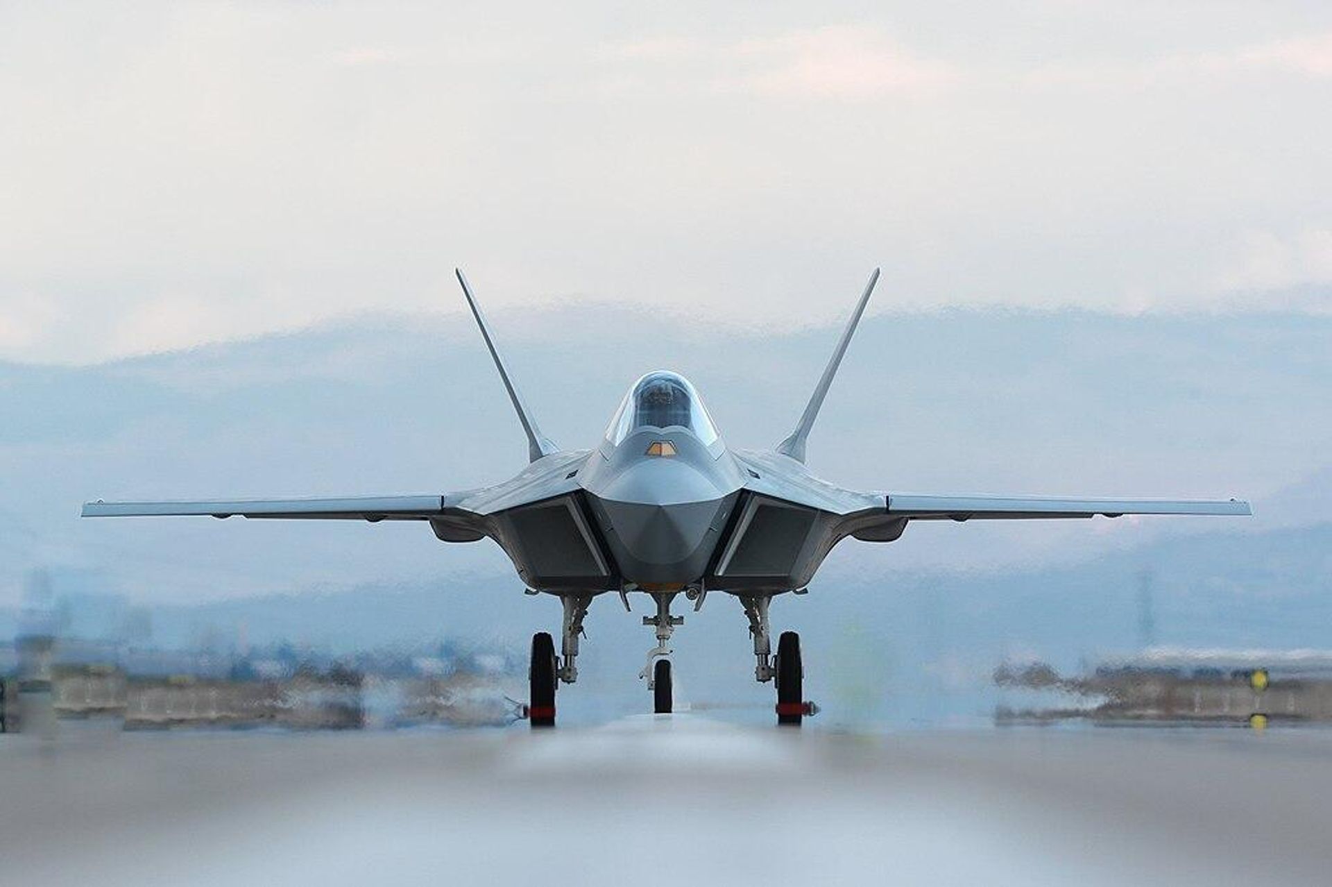 TAI TF-X Taxi Trials at Ankara TAI Base, 17 March 2023. TAI TF-X Taxi Trials at Ankara TAI Base, 17 March 2023. - Sputnik International, 1920, 10.07.2024