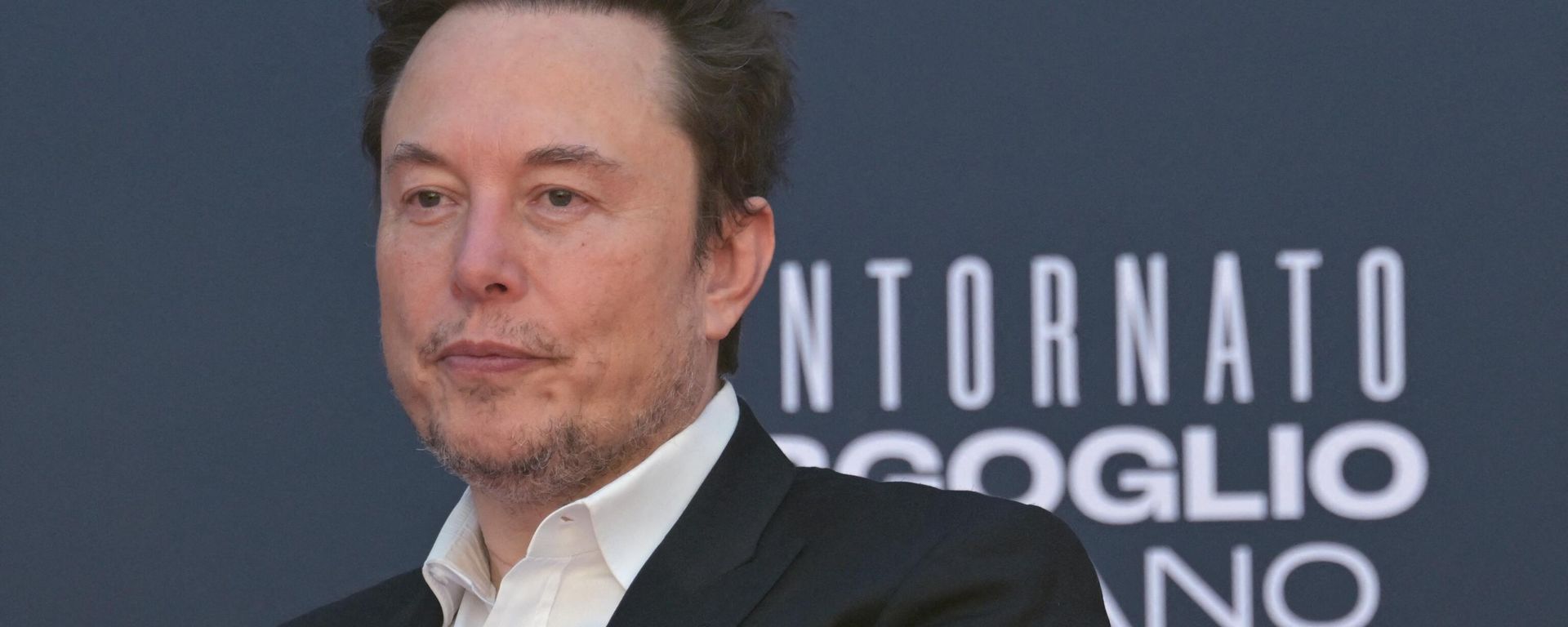 X (formerly Twitter) CEO Elon Musk attends the Atreju political meeting organized by the young militants of Italian right wing party Brothers of Italy (Fratelli d'Italia) on December 16, 2023 at the Sant'Angelo Castle in Rome - Sputnik International, 1920, 14.07.2024