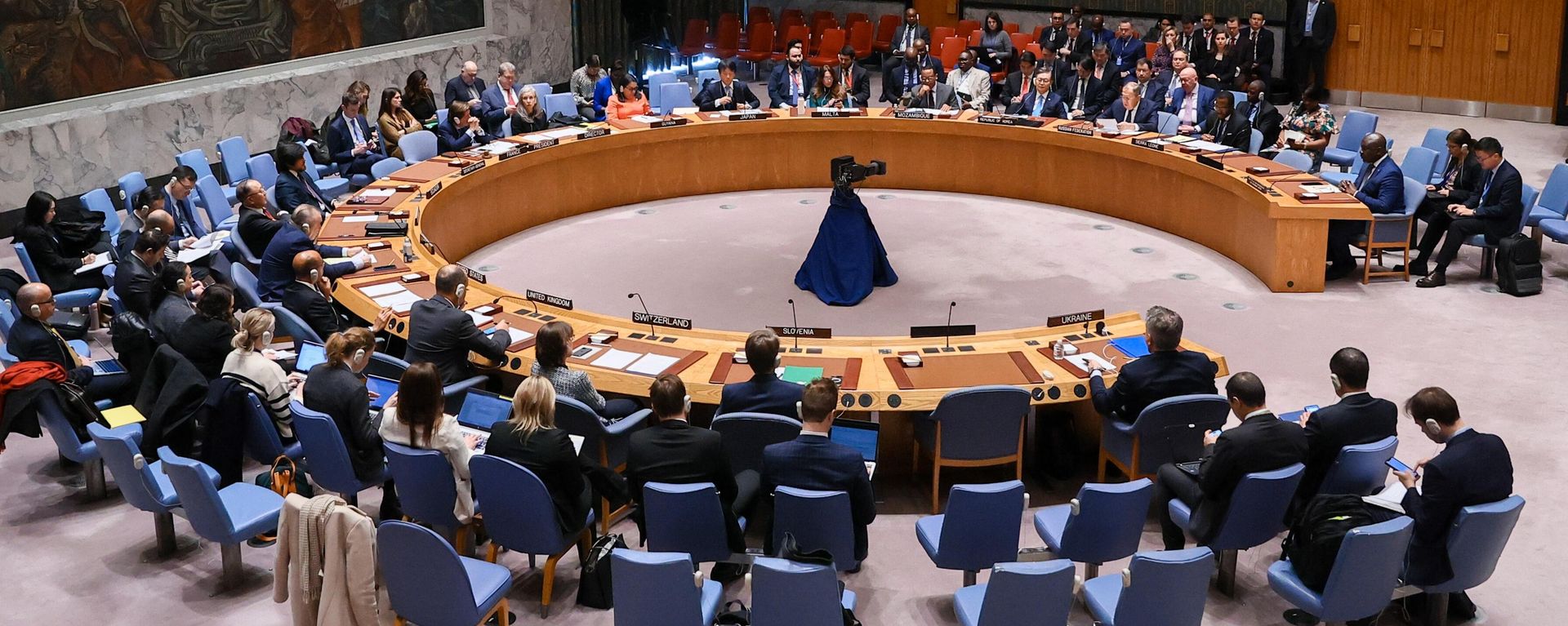 Russia's Foreign Minister Sergey Lavrov speaks during a meeting of the United Nations Security Council - Sputnik International, 1920, 15.06.2026