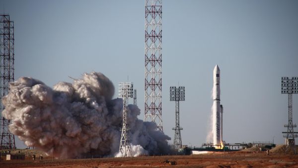 Zenit-3SLBF carrier rocket launches Spektr-R astrophysical space observatory from Baikonur space center - Sputnik International