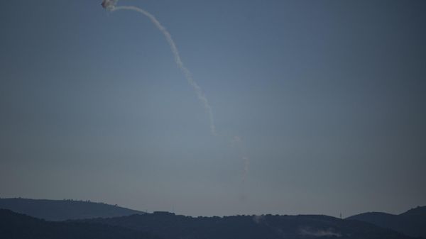Israeli Iron Dome air defense system fires to intercept an attack from Lebanon over the Galilee region as seen from the Golan Heights, Thursday, July 18, 2024. - Sputnik International