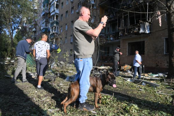 The fire was extinguished, 15 people were rescued, and 30 were evacuated. - Sputnik International