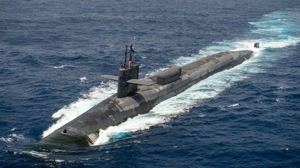 Guided-missile submarine USS Georgia (SSGN 729) transits the Arabian Sea, while operating with the Dwight D. Eisenhower Carrier Strike group. June 22, 2021 - Sputnik International