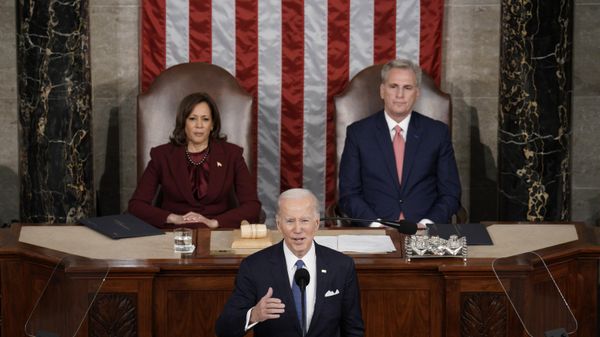 US President Joe Biden delivers the State of the Union address to a joint session of Congress - Sputnik International