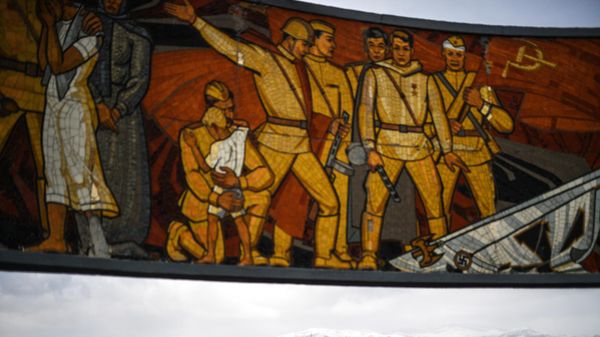 Monument to Soviet soldiers on Zaisan Mountain. - Sputnik International