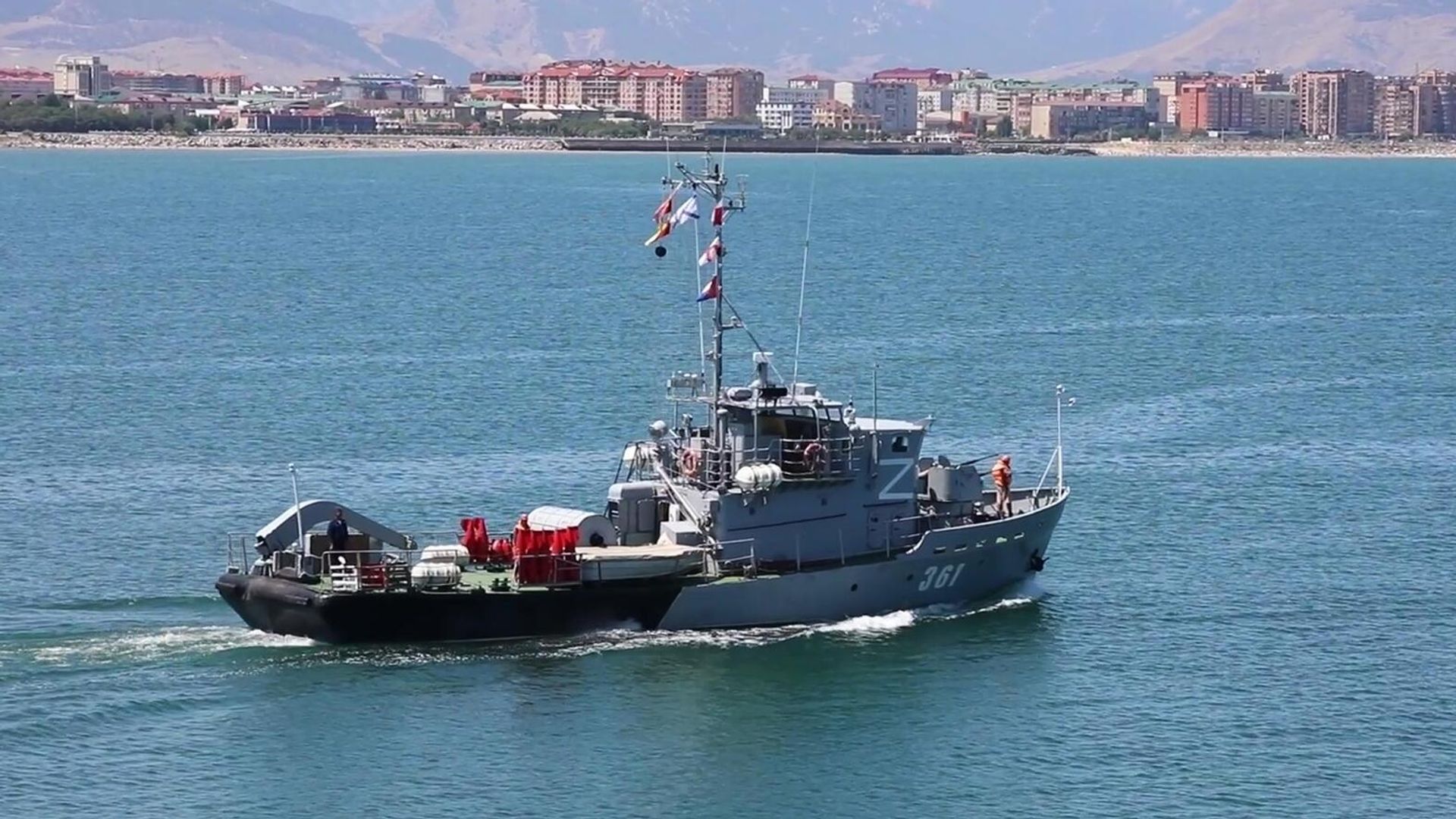 Russian minesweeper RT-71 takes part in planned exercises of the Russian Navy Russian minesweeper RT-71 takes part in planned exercises of the Russian Navy - Sputnik International, 1920, 10.09.2024