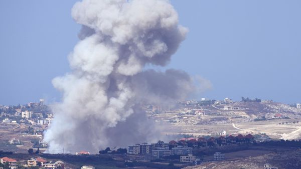 Israeli airstrike in southern areas of Lebanon - Sputnik International