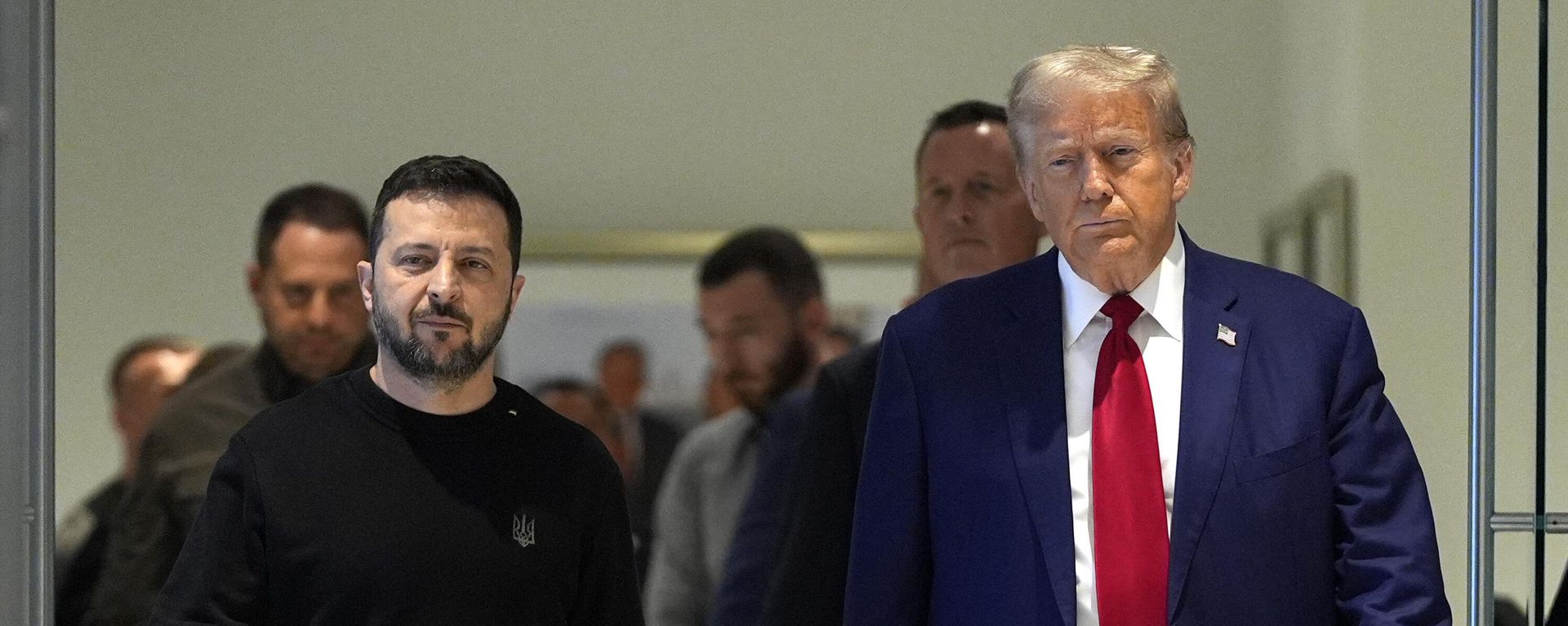 Republican presidential nominee former President Donald Trump meets with Volodymyr Zelensky Republican presidential nominee former President Donald Trump meets with Volodymyr Zelensky - Sputnik International, 1920, 27.09.2024