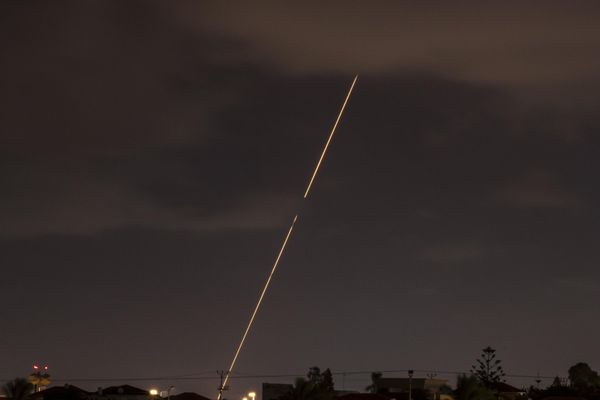 Israeli air defense system fires to intercept Iranian rockets over Israel.  - Sputnik International