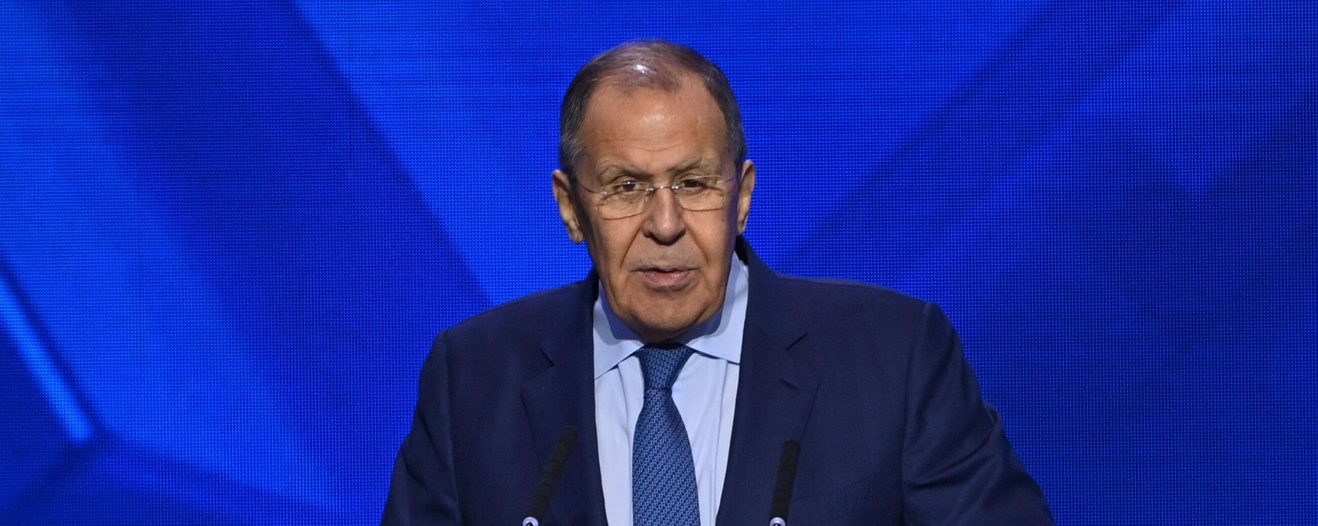Russian Foreign Minister Sergey Lavrov delivers a speech at the 2nd High-Level International Conference on Eurasian Security in Minsk, Belarus - Sputnik International, 1920, 21.02.2025