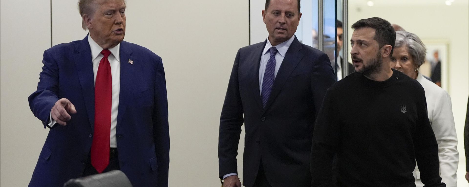 Donald Trump meets with Volodymyr Zelensky at Trump Tower, Friday, Sept. 27, 2024, in New York. - Sputnik International, 1920, 21.03.2025