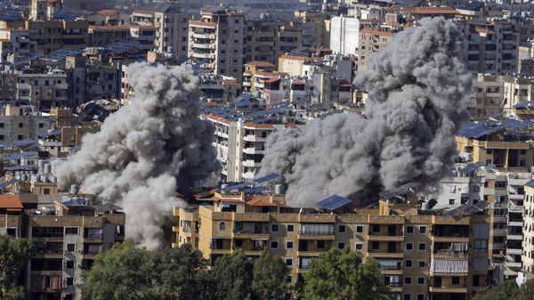 Smoke rises after an Israeli airstrike on Dahiyeh, in the southern suburb of Beirut, Lebanon, Tuesday, Nov. 12, 2024. - Sputnik International