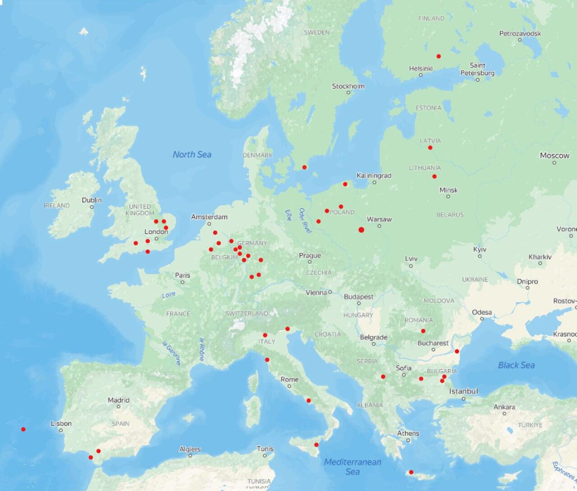 Map showing showing rough locations of major US and NATO army bases, air and naval facilities throughout Europe. Map showing showing rough locations of major US and NATO army bases, air and naval facilities throughout Europe. - Sputnik International, 1920, 23.11.2024