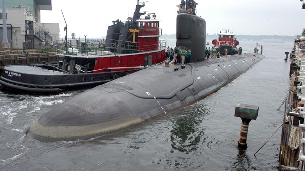 In this July 30, 2004 file photo, the USS Virginia, then one of the Navy's newest submarines, returns to the Electric Boat Shipyard in Groton Conn., after its first sea trials. - Sputnik International