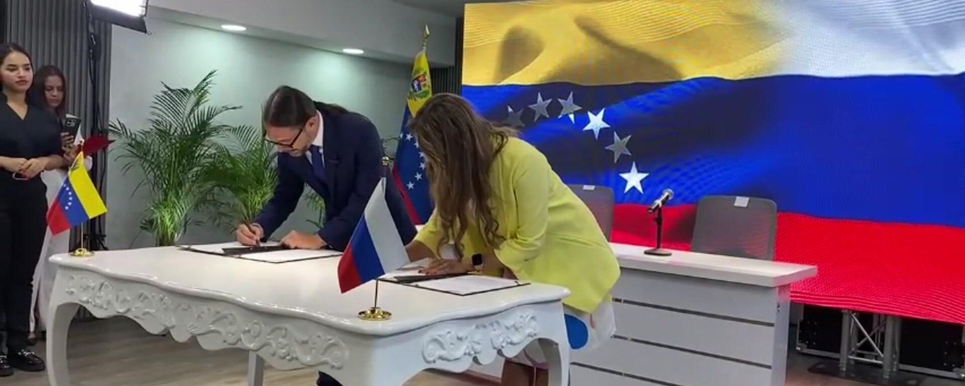 Venezuela signs communications agreement with Sputnik Venezuela signs communications agreement with Sputnik - Sputnik International, 1920, 26.11.2024