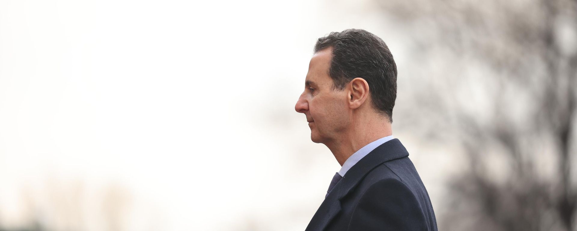 Syria's President Bashar al-Assad attends a wreath laying ceremony at the Tomb of the Unknown Soldier at the Kremlin wall in Moscow Syria's President Bashar al-Assad attends a wreath laying ceremony at the Tomb of the Unknown Soldier at the Kremlin wall in Moscow - Sputnik International, 1920, 08.12.2024