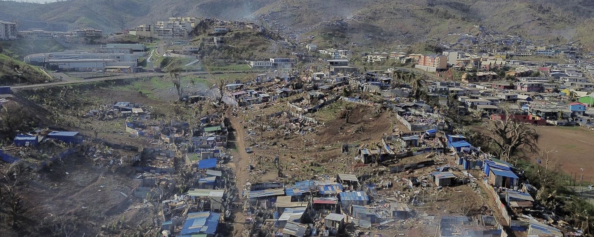 A drone view of the Barakani, Mayotte, informal settlement, Saturday, A drone view of the Barakani, Mayotte, informal settlement, Saturday, - Sputnik International, 1920, 25.12.2024