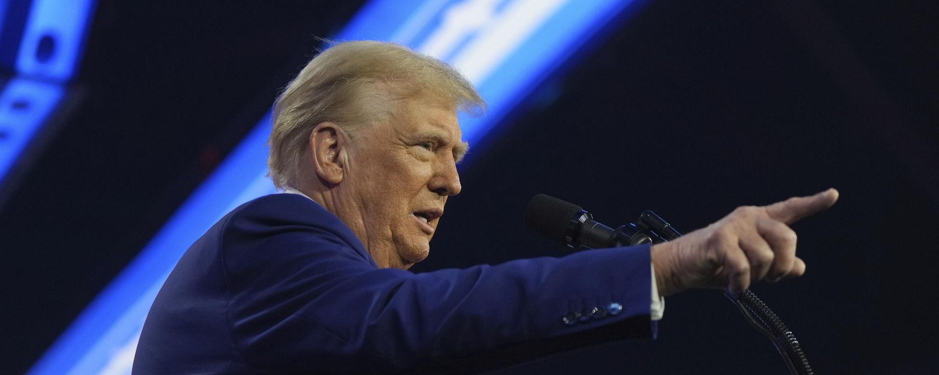 US President-elect Donald Trump speaks at AmericaFest, Sunday, Dec. 22, 2024, in Phoenix.  - Sputnik International, 1920, 27.03.2025
