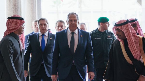 Russian Foreign Minister Sergei Lavrov and presidential aide Yuri Ushakov arrive for talks with their US counterparts in Riyadh, Saudi Arabia aimed at ending the Ukrainian crisis and restoring some semblance of normalcy in Russia-US relations. - Sputnik International