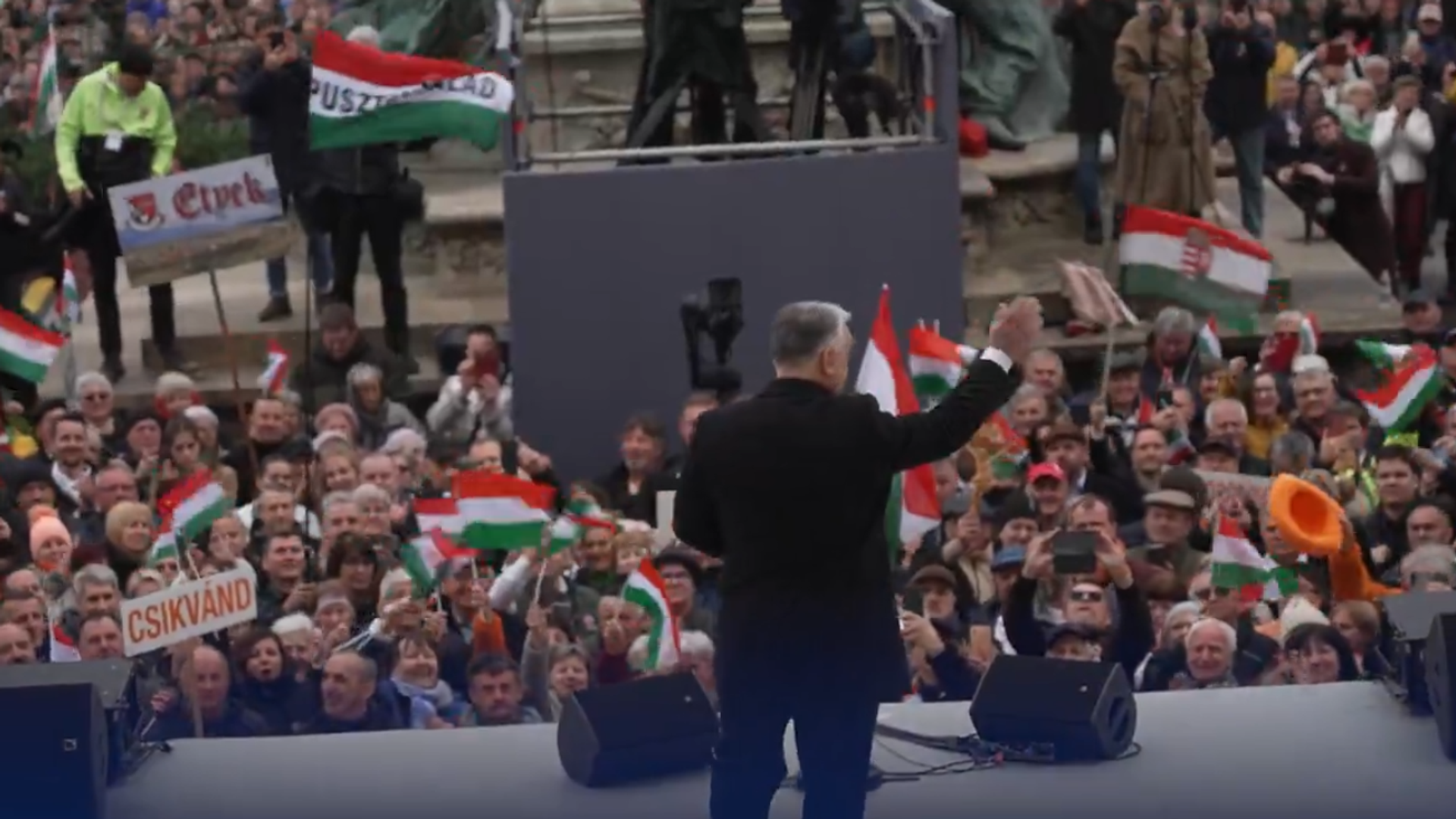 Viktor Orban addresses Hungarians on the anniversary of the Hungarian revolution of 1848. Screenshot of video. Viktor Orban addresses Hungarians on the anniversary of the Hungarian revolution of 1848. Screenshot of video. - Sputnik International, 1920, 15.03.2025