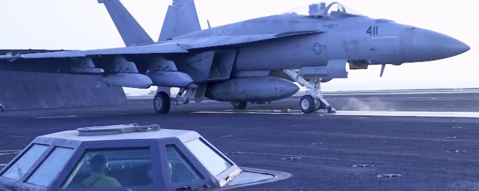 This image taken from video provided by the U.S. Navy shows an aircraft launching from the USS Harry S. Truman in the Red Sea before airstrikes in Sanaa, Yemen, Saturday, March 15, 2025. - Sputnik International, 1920, 16.03.2025