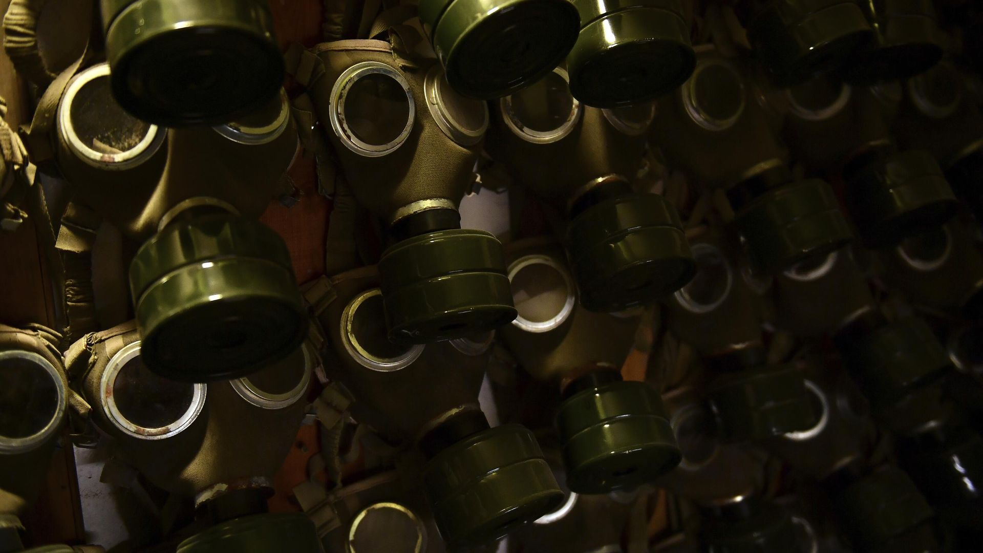 FILE - Gas masks hang on the wall at the Rock Nuclear Bunker Museum in Budapest, Hungary. FILE - Gas masks hang on the wall at the Rock Nuclear Bunker Museum in Budapest, Hungary. - Sputnik International, 1920, 22.03.2025