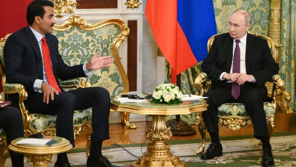 Russian President Vladimir Putin meets with Emir of Qatar Tamim bin Hamad Al-Thani - Sputnik International
