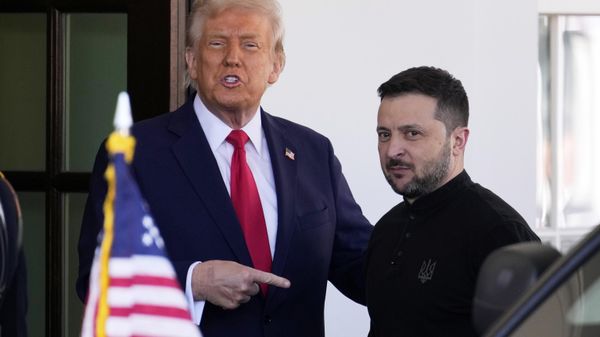 President Donald Trump welcomes Ukraine's Volodymyr Zelensky at the White House in Washington, Friday, Feb. 28, 2025.  - Sputnik International