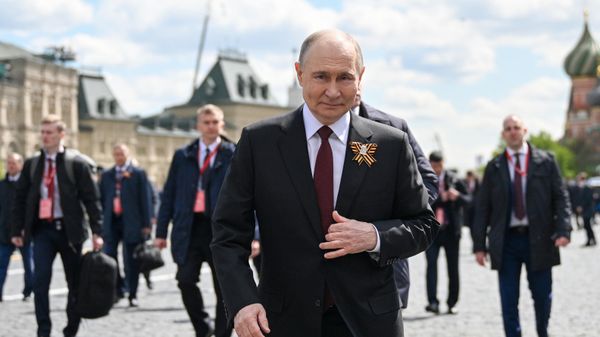 Russian President V. Putin and foreign leaders at the military parade in honor of the 80th anniversary of Victory - Sputnik International