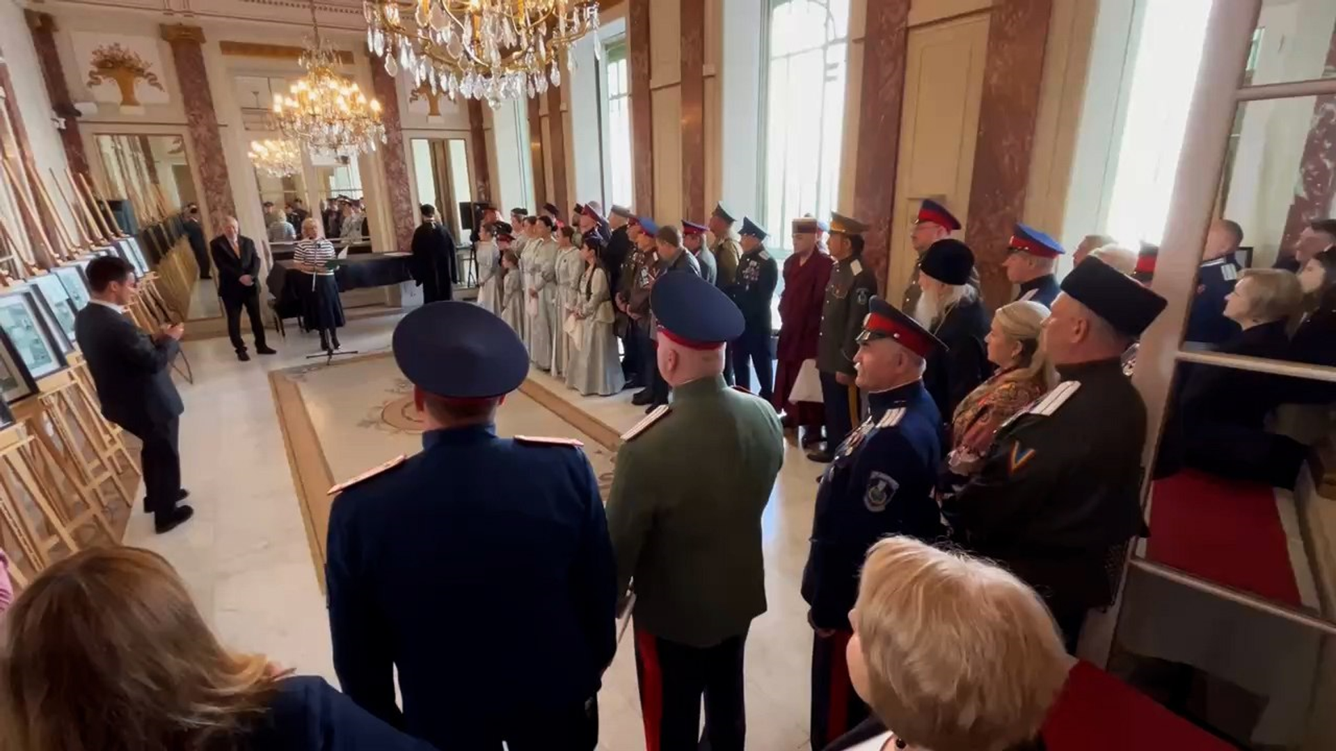 Rossiya Segodnya Unveils Rare WWII Photos in Paris Exhibition Commemorating 80 Years Since Victory - Sputnik International, 1920, 16.05.2025