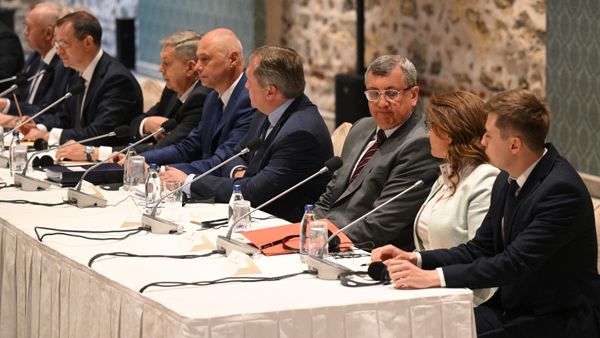 Members of the Russian delegation at the negotiations between the delegations of Russia and Ukraine in Istanbul. - Sputnik International