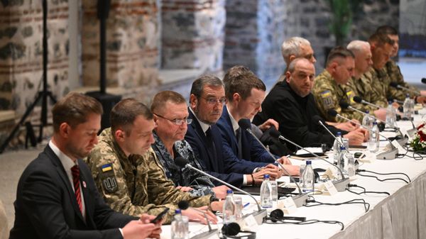 Members of the Ukrainian delegation at the negotiations between the delegations of Russia and Ukraine in Istanbul. - Sputnik International