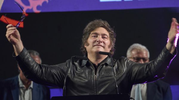 Argentina's President Javier Milei greets supporters during the closing campaign rally for Manuel Adorni, a contender in the upcoming elections for the Buenos Aires city legislature, in Buenos Aires, Argentina, Wednesday, May 14, 2025. (AP Photo/Rodrigo Abd) - Sputnik International