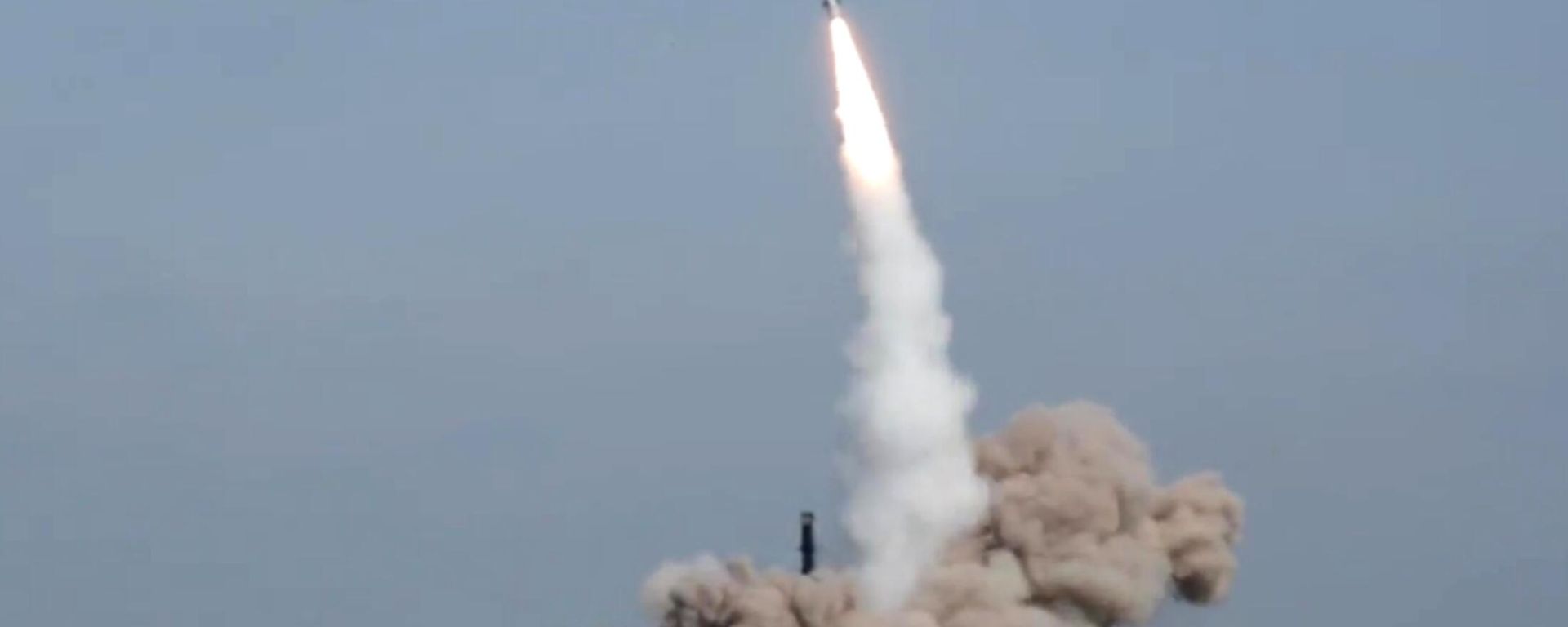 A combat launch of a missile from the Iskander-M complex - Sputnik International, 1920, 24.09.2026