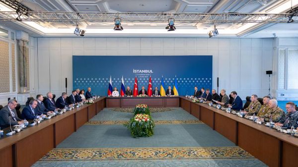 Second Round of Russia-Ukraine Talks Begin in Istanbul - Sputnik International