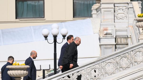 Members of the Ukrainian delegation walk up the stairs at the venue of the second round of the 2025 Istanbul peace talks in Turkiye, led by Ukrainian Defense Minister Rustem Umerov. - Sputnik International