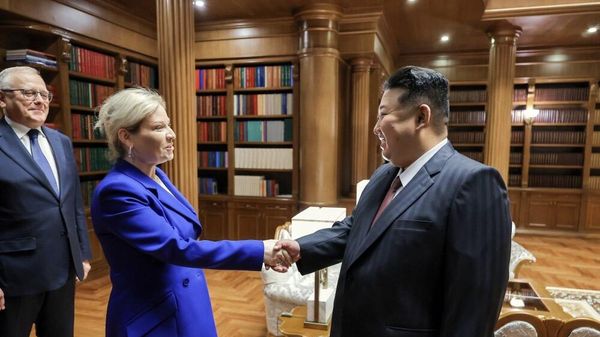 North Korean leader Kim Jong-un meets with Russian Culture Minister Olga Lyubimova - Sputnik International
