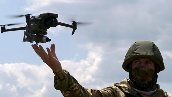 UAV operator in the SMO zone - Sputnik International