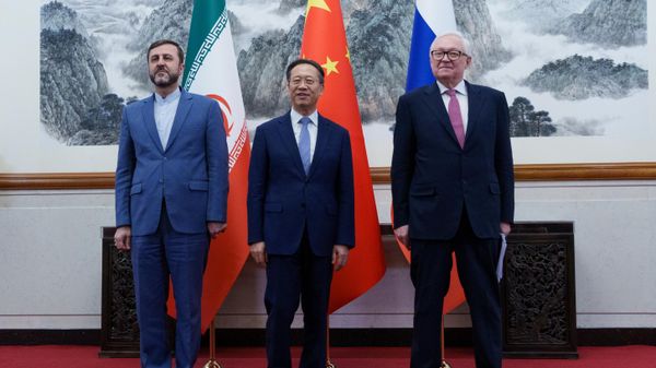 Iranian Deputy Foreign Minister Kazem Gharibabadi, Chinese Deputy Foreign Minister Ma Zhaoxu and Russian Deputy Foreign Minister Sergei Ryabkov (from left to right) during a meeting at the Diaoyutai State Residence in Beijing. The parties discussed the Iranian nuclear program and cooperation between the three countries. - Sputnik International
