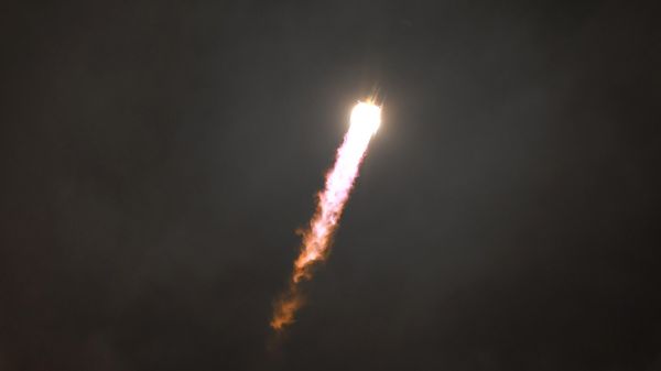 Space launch - Sputnik International