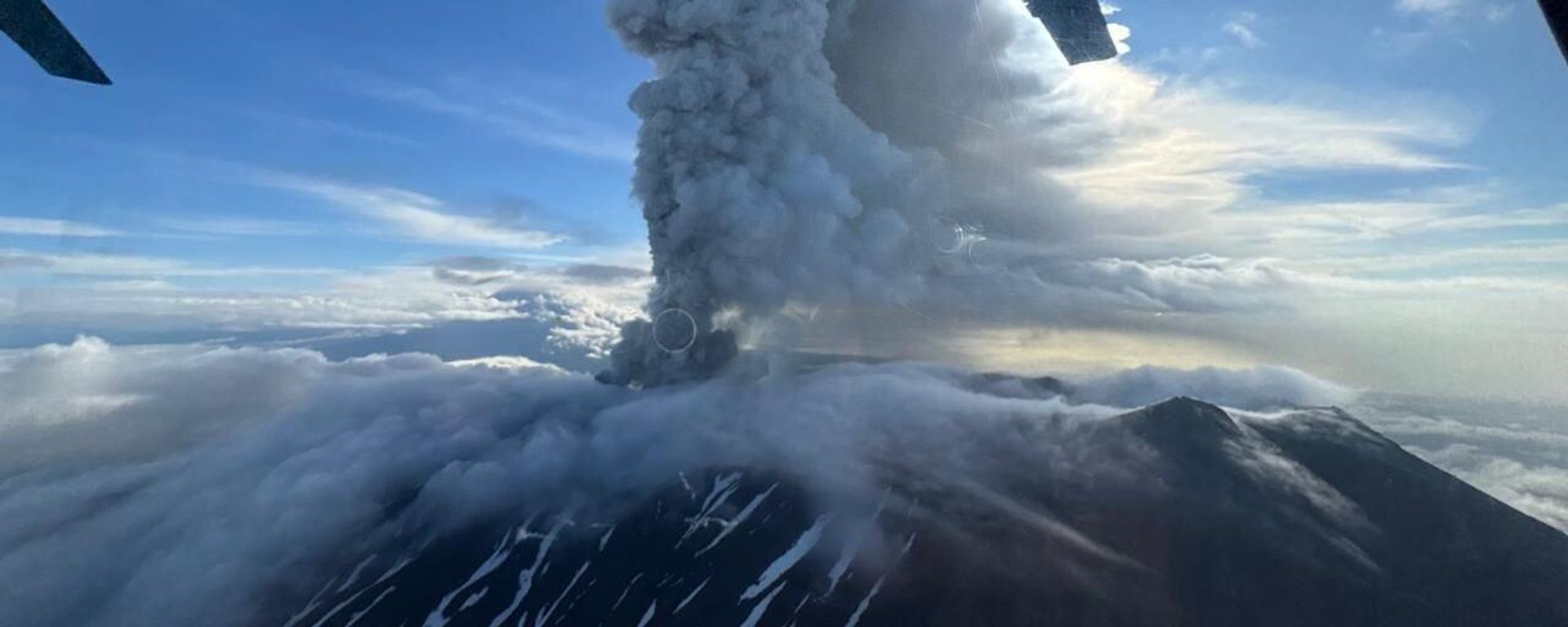 The Krasheninnikov volcano, Kamchatka, Russia - Sputnik International, 1920, 03.08.2025