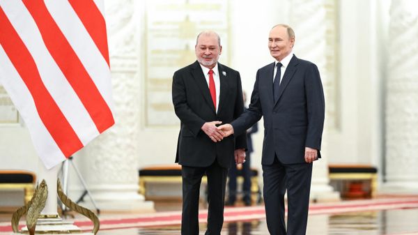 Russian President Vladimir Putin held talks with Malaysia's Supreme Ruler Sultan Ibrahim - Sputnik International