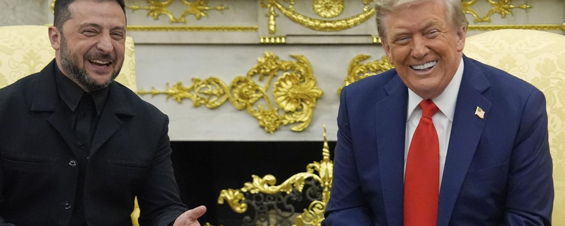 President Donald Trump meets with Ukraine's Volodymyr Zelensky in the Oval Office at the White House, Monday, Aug. 18, 2025, in Washington. President Donald Trump meets with Ukraine's Volodymyr Zelensky in the Oval Office at the White House, Monday, Aug. 18, 2025, in Washington. - Sputnik International, 1920, 18.08.2025