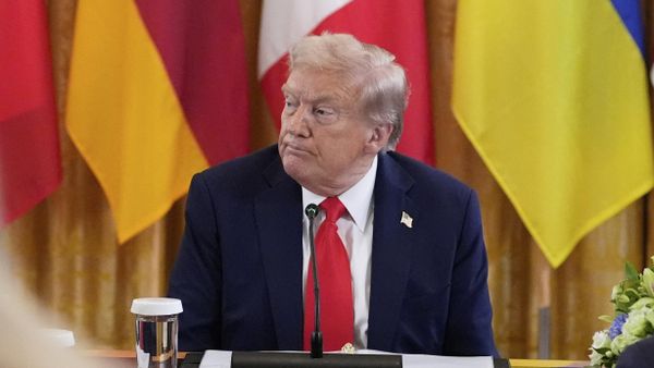 US President Donald Trump participates in a meeting with Volodymyr Zelensky and European leaders in the East Room of the White House, Monday, Aug. 18, 2025, in Washington.  - Sputnik International