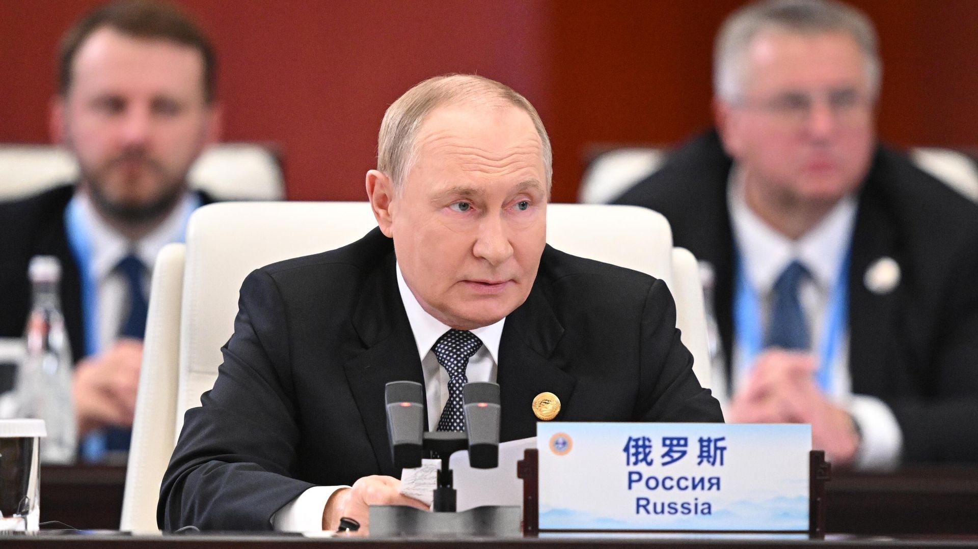 Russian President Vladimir Putin is speaking at the meeting of the Council of Heads of State of the Shanghai Cooperation Organization (SCO) in Tianjin.
Russian President Vladimir Putin is speaking at the meeting of the Council of Heads of State of the Shanghai Cooperation Organization (SCO) in Tianjin.
- Sputnik International, 1920, 01.09.2025