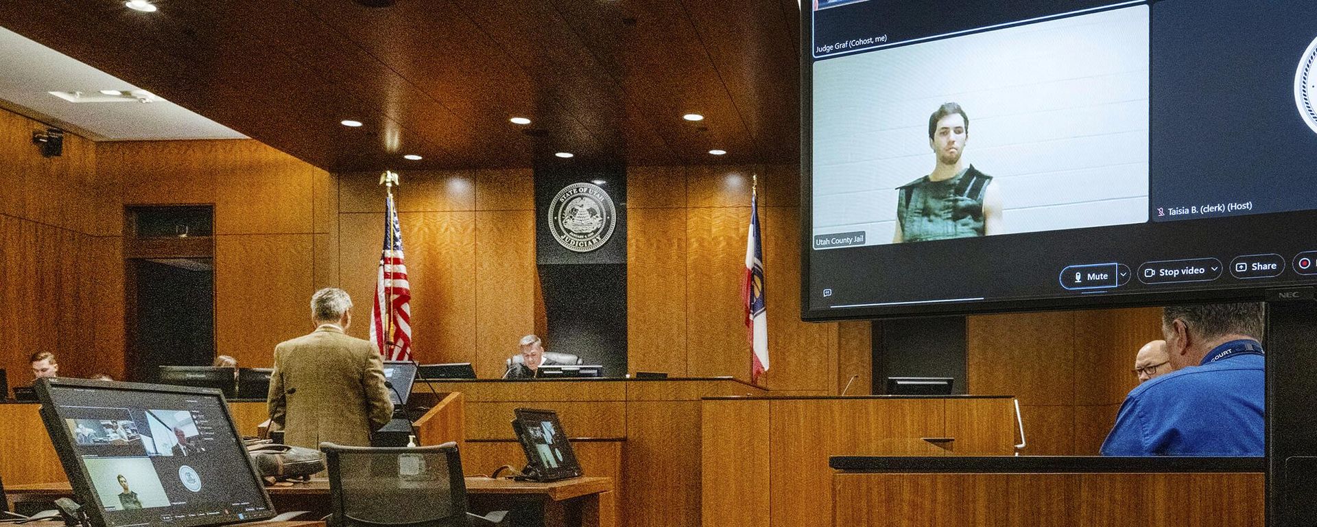 Defense attorney Greg Skordas, left, speaks before Judge Tony Graf, background, in Provo, Utah, as Tyler Robinson, in monitor at right, accused of fatally shooting Charlie Kirk, attends the court hearing virtually from prison on Tuesday, Sept. 16, 2025 Defense attorney Greg Skordas, left, speaks before Judge Tony Graf, background, in Provo, Utah, as Tyler Robinson, in monitor at right, accused of fatally shooting Charlie Kirk, attends the court hearing virtually from prison on Tuesday, Sept. 16, 2025 - Sputnik International, 1920, 17.09.2025